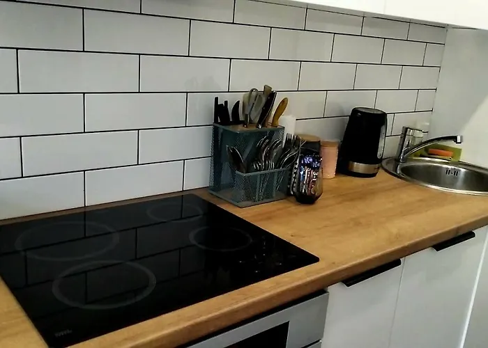 Butas Sv2 Marie Oldtown Self Check-in By Quarterstays *